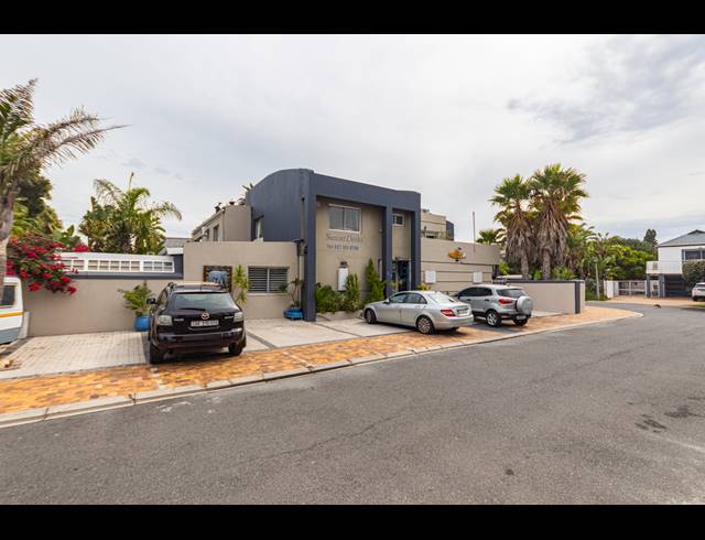 13 BEDROOM GUEST HOUSE FOR SALE IN SUNSET BEACH